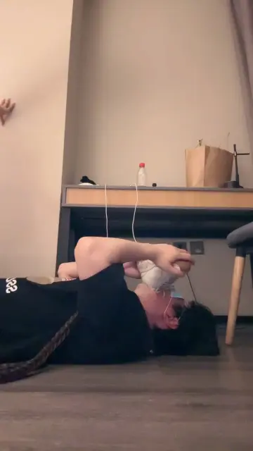 【你的美女祖宗】暴打贱奴